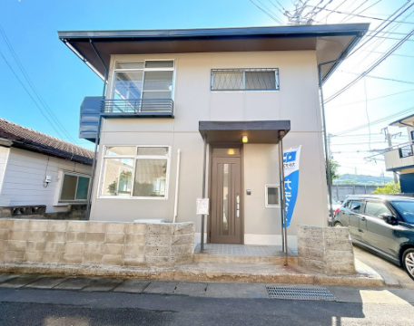 唐津市二タ子3丁目　戸建て